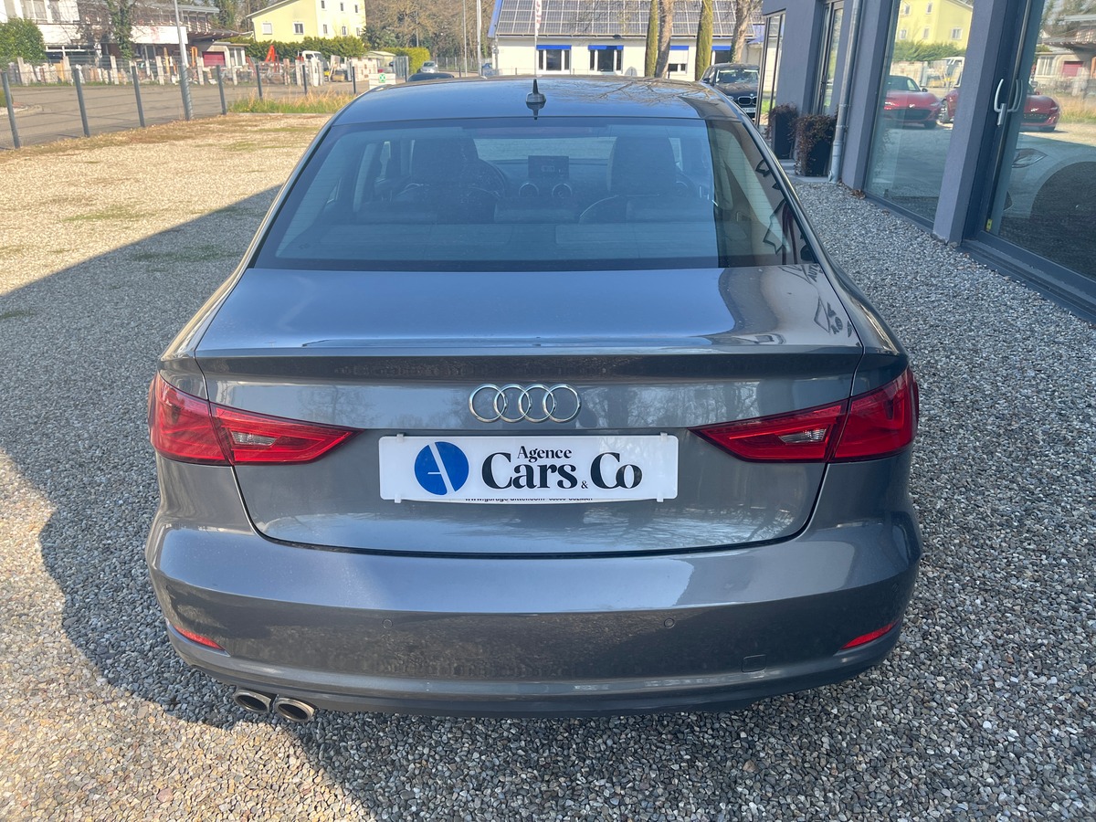 Audi A3 Berline 1.4 TFSI 150ch STRONIC 7 AMBITION LUXE, SUIVI COMPLET AUDI, TOIT OUVRANT, GPS, RADAR