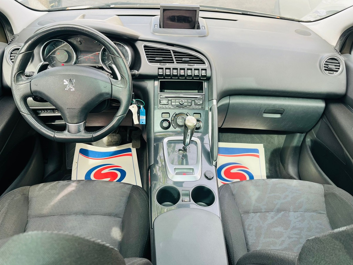 Peugeot 3008 Premium Pack - 1.6 Hdi 110cv BVA6  - 1ère Main - 4xCb - Reprise Possible