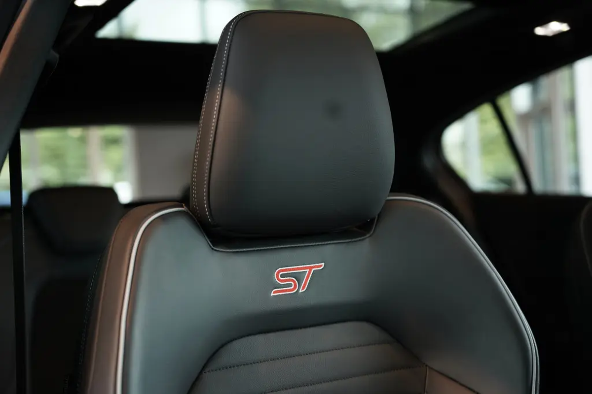 Ford Focus SW IV 2.3 EcoBoost 280ch ST/VO Allemand/Malus 9000e