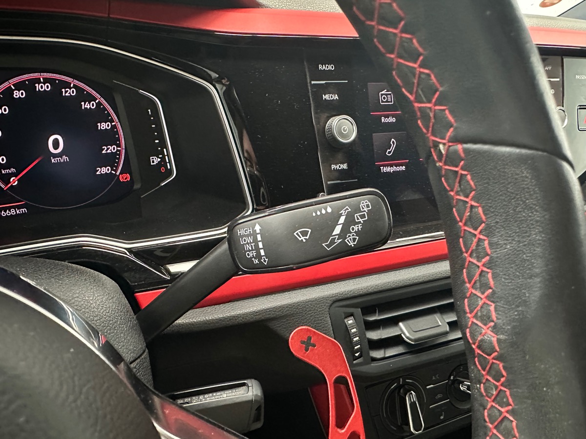 Volkswagen Polo VI GTI 2.0 TSI 200cv DSG6