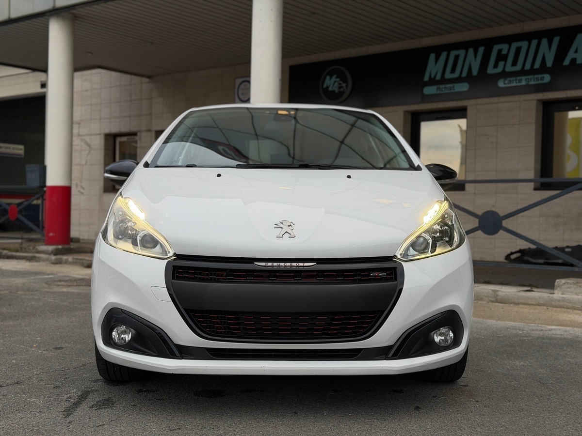 Peugeot 208 I Gt line 1.2 THP 110 cv - Caméra de recul - Apple Carplay