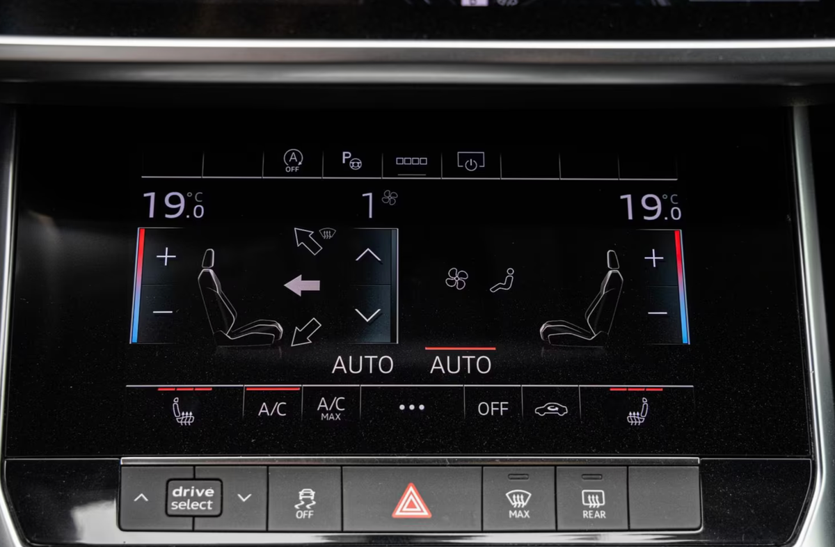 Audi A6 Avant V C8 55 TFSI 340ch quattro S tronic 7 / VO allemand / Malus 8 100,70 euros