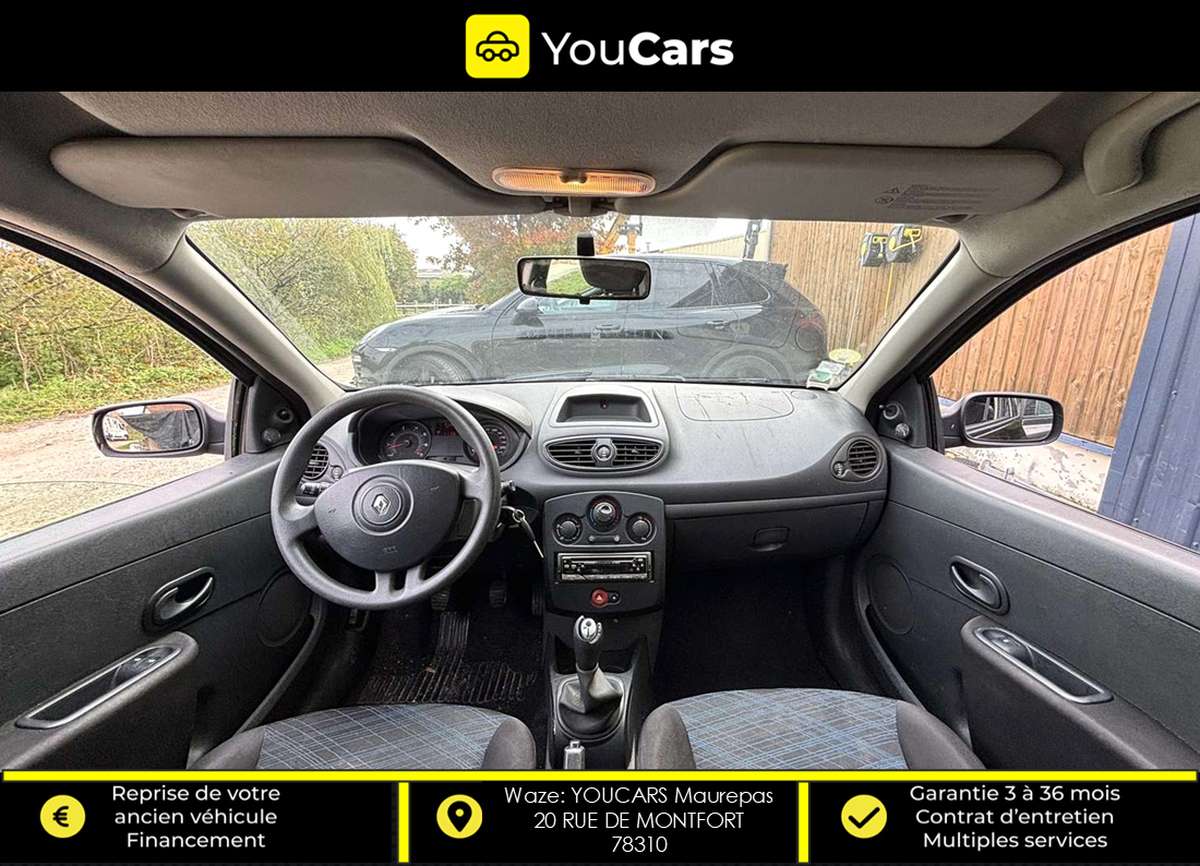RENAULT Clio 3 III 5 Portes 1.2 i 75 cv IDEAL JEUNE PERMIS ENTRETIEN A JOUR