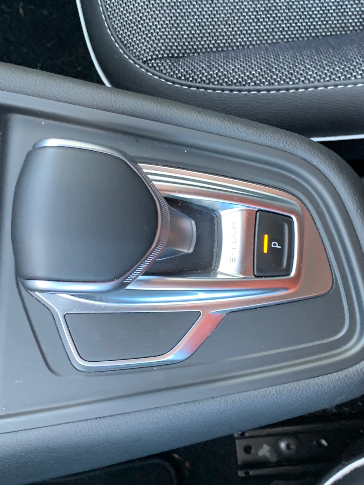 RENAULT CAPTUR E TECH HYBRID 145 ch | TECHNO | Pack Advanced Driving Assist | Pack Full Screen