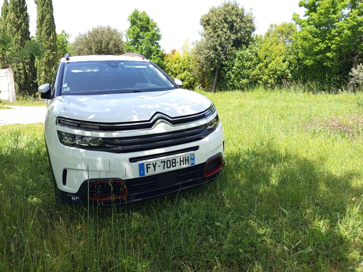 Citroën C5 Aircross 130 ch | C-series | Jantes Alu | Radar AV & AR | GPS Cartographique | Prise 12V.