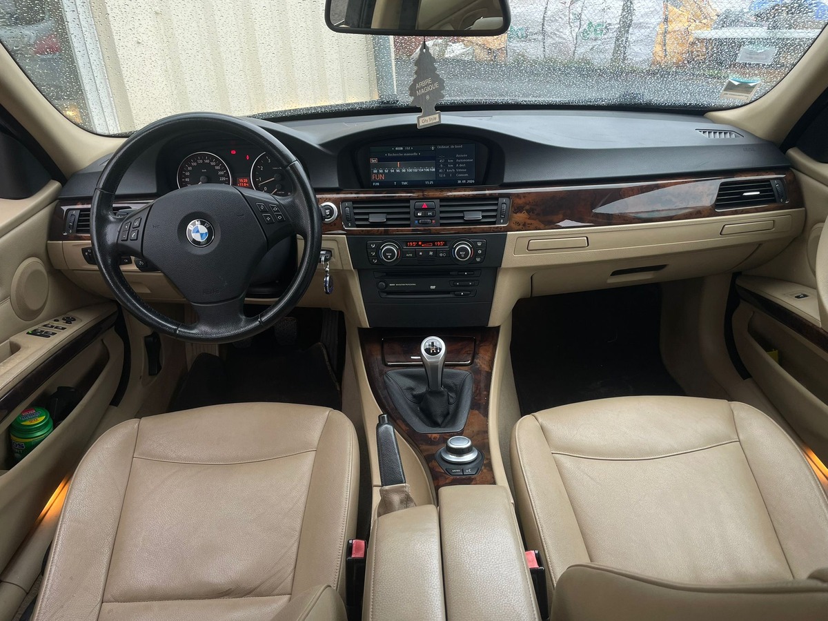 Bmw Série 3 325 i e90 218ch Pack Luxe BVM6