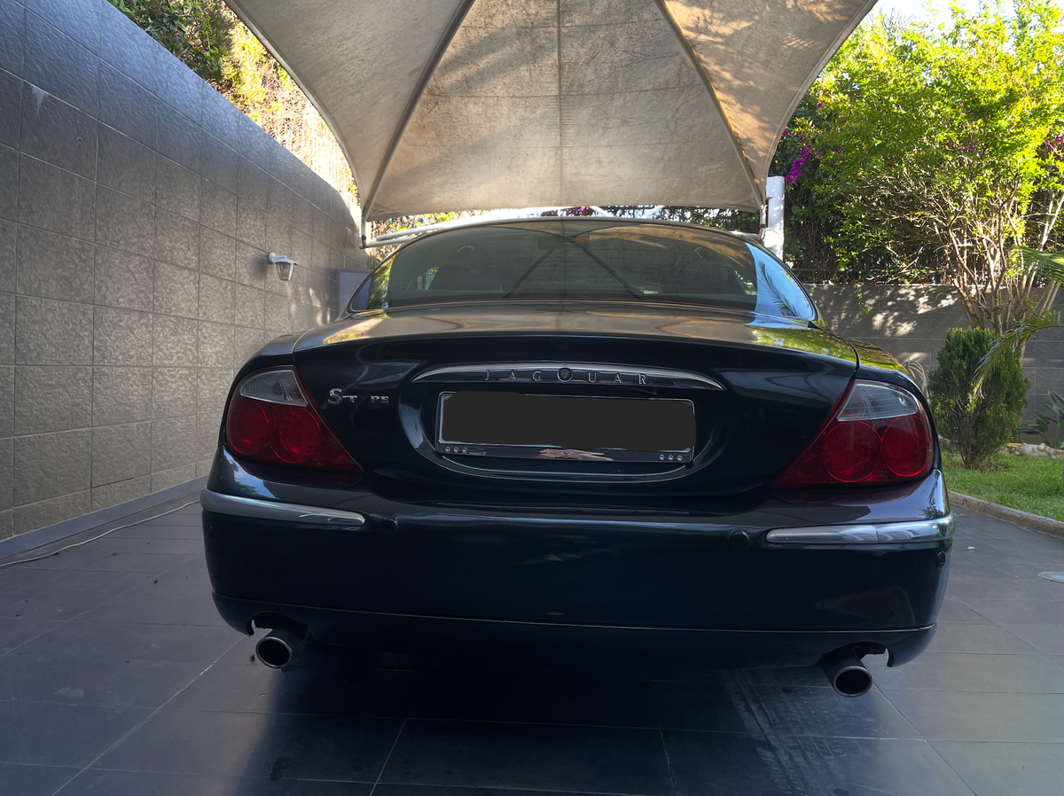 Jaguar S-Type 3.0 V6 (243 ch)