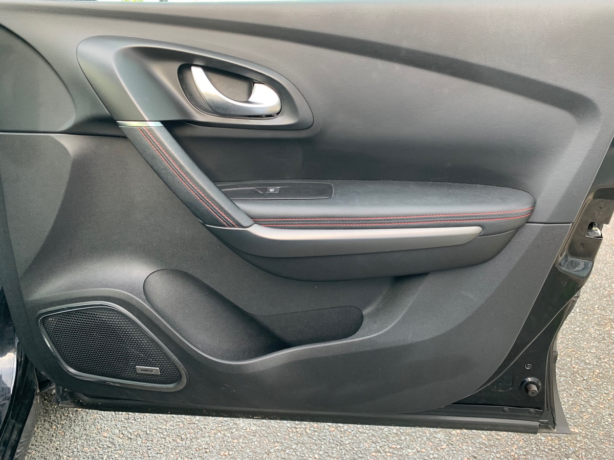 RENAULT Kadjar 160 ch | Black Edition | Caméra de Recul | Avertisseur Angles Mort | Apple Car Play