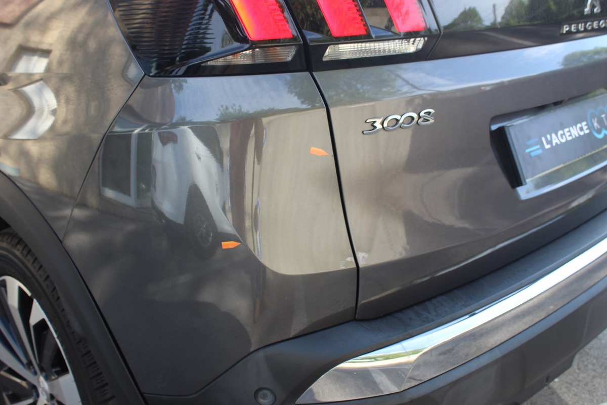 Peugeot 3008 II 2.0 BLUEHDI 180 ch GT EAT6 + CARPLAY + CUIR