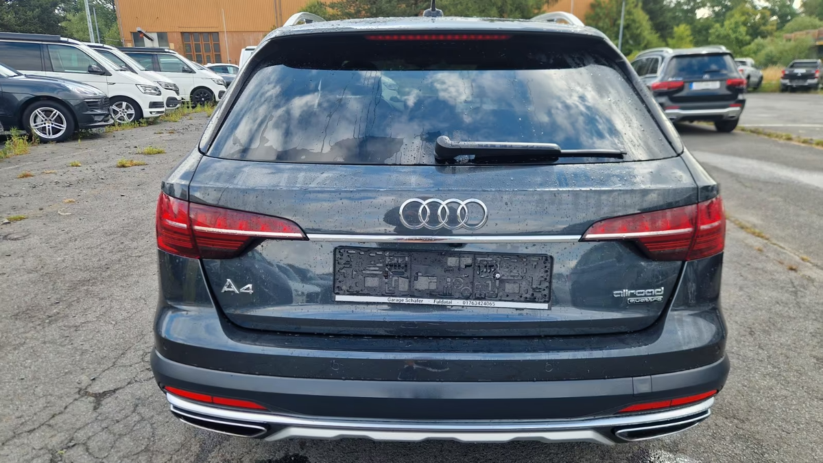 Audi A4 Allroad 40 TDI 204ch Avus quattro S tronic 7/Attelage/Caméra360/Gris Manhattan