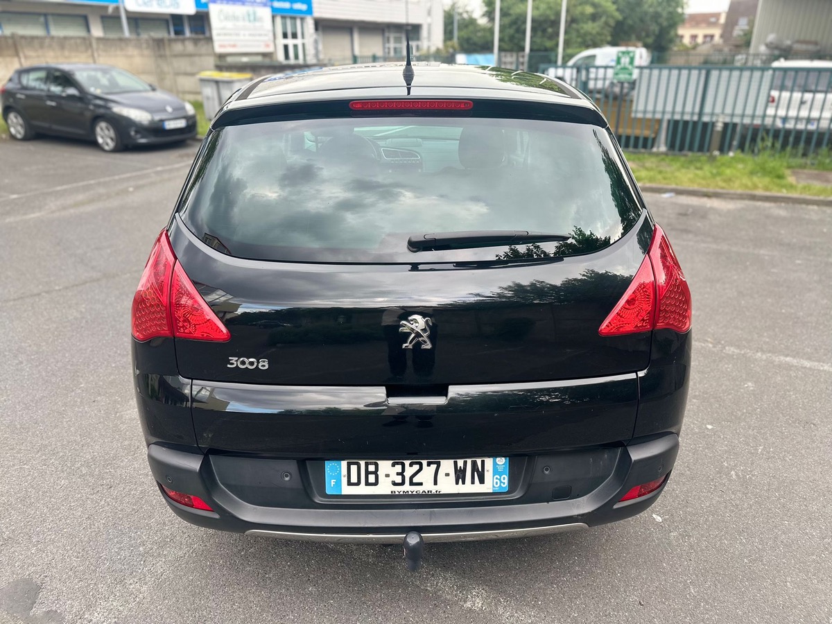 Peugeot 3008 1.6 HDI 115 CV allures 4XCBLeux