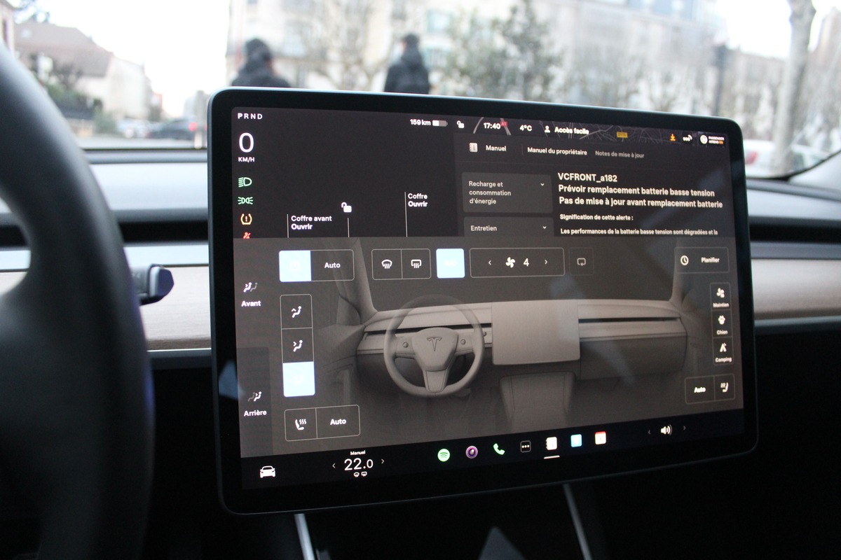 Tesla Model 3 306 AUTONOMIE STANDARD PLUS RWD 50KWH 4CV
