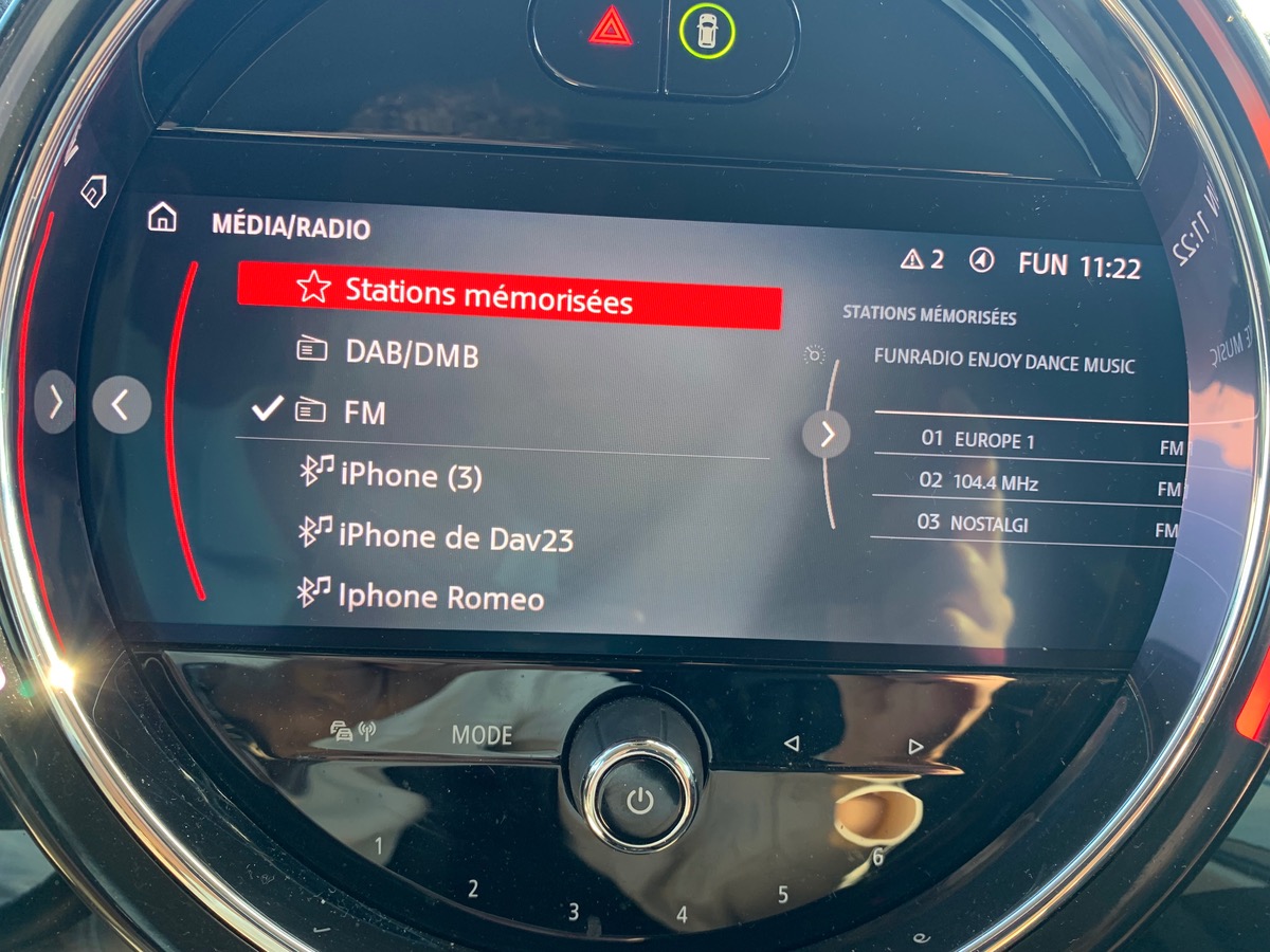 Mini Countryman 136 ch | Cooper Essential | Radars de stationnement avant / arrière | JA 18" design