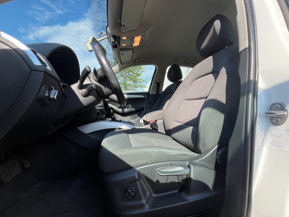 Audi AUDI Q5 V6 3.0 TDI QUATTRO Sline 239ch, ATTELAGE, REGULATEUR, LIMITEUR