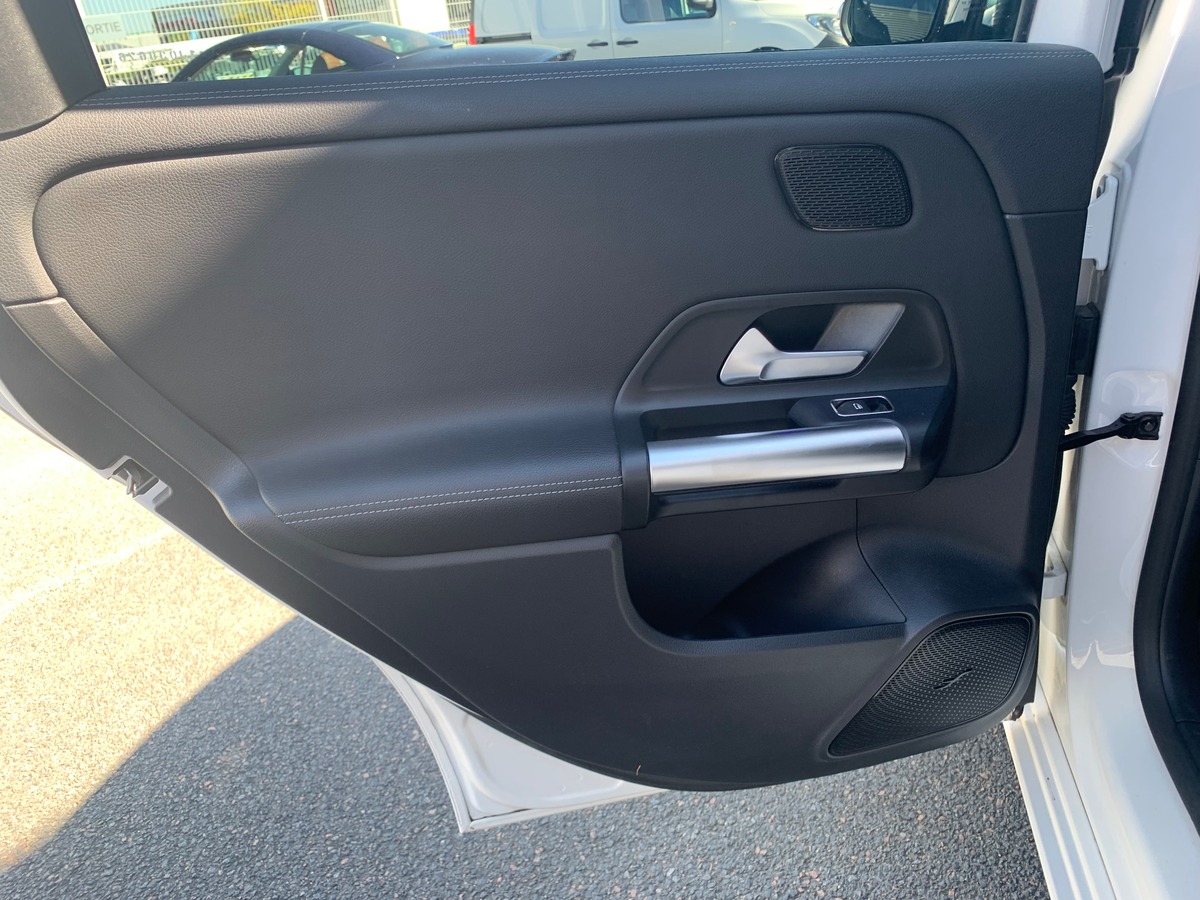 Mercedes-Benz Classe B 150 chevaux | Progressive Line | Siéges chauffants | Caméra recul | Attelage