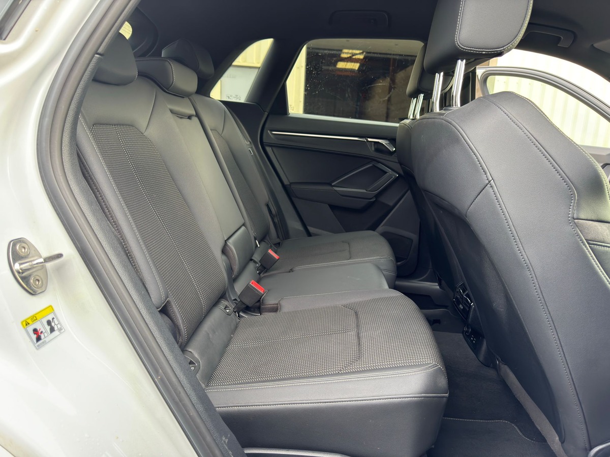 Audi Q3 II 45 TFSIE 245 S Line S Tronic BVA