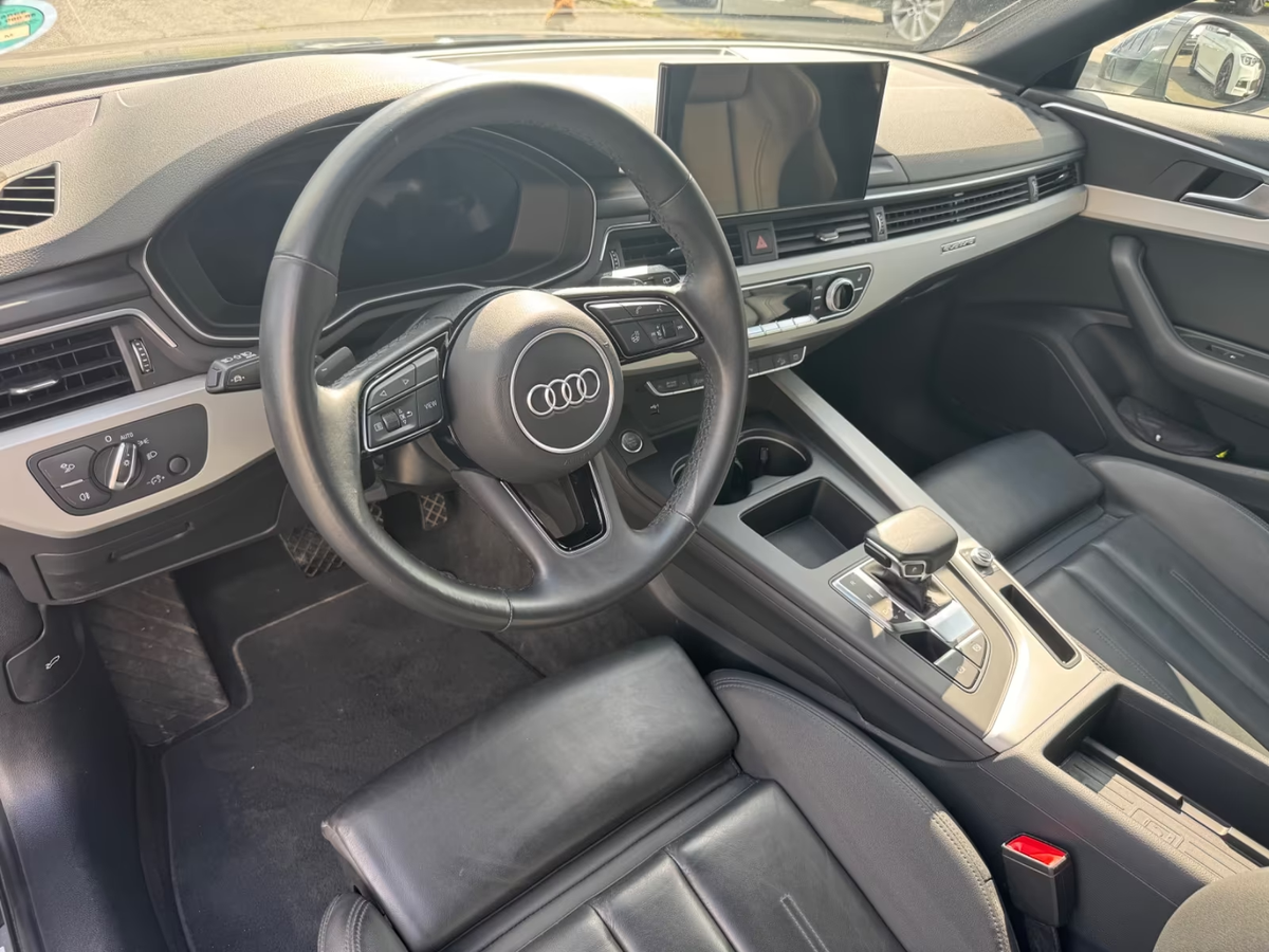 Audi A4 Allroad 40 TDI 204ch Avus quattro S tronic 7/Attelage/Caméra360/Gris Manhattan