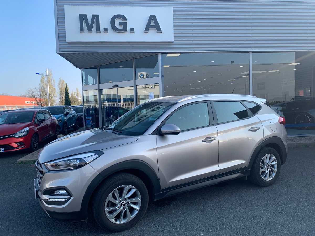 Hyundai Tucson 115 | Intuitive | 1.7 CRDI | 2WD | Régulateur vitesse | GPS | Attelage | Caméra recul