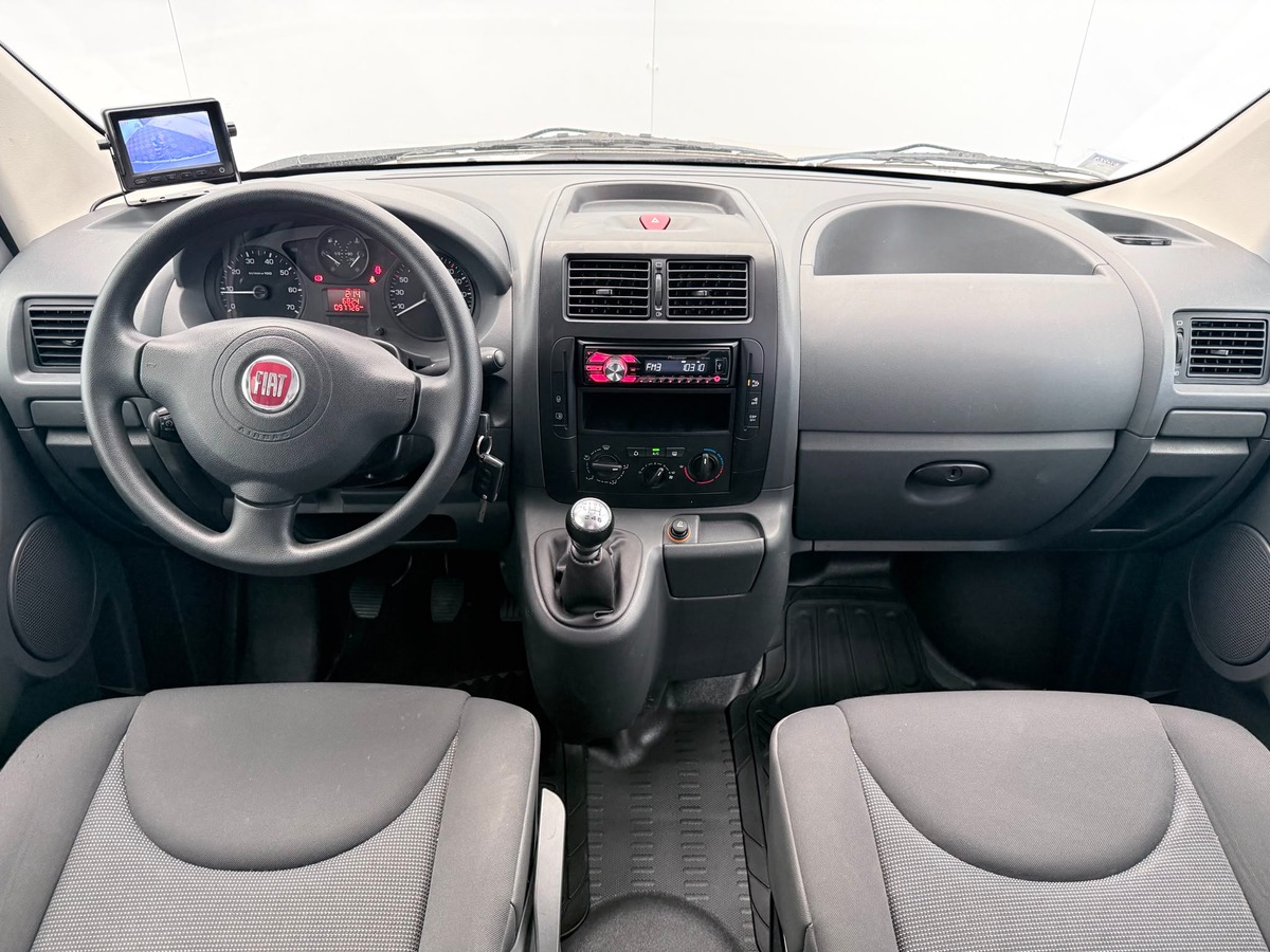 Fiat Scudo Panorama Multijet  2.0 Jtdm 128  double cabine 5 places L2H1