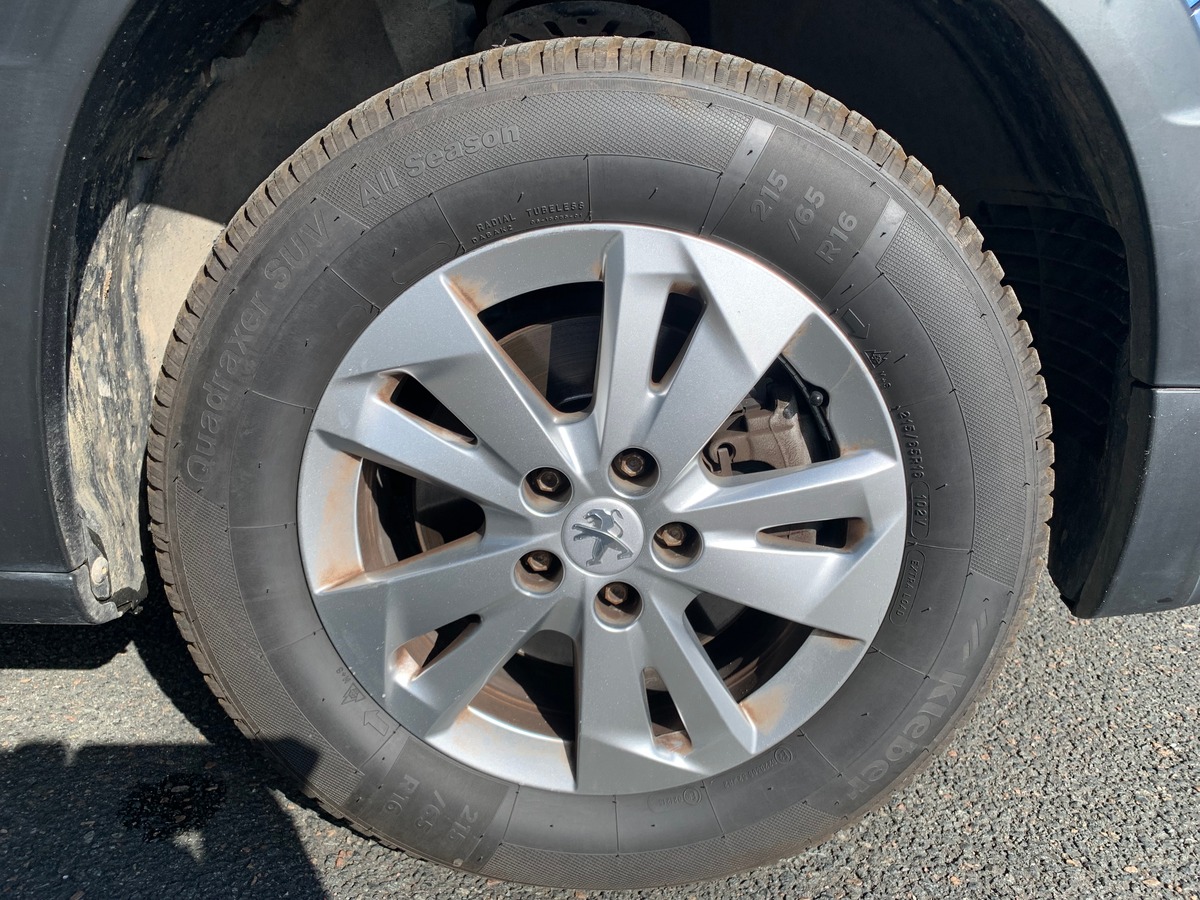 Peugeot Rifter 130 ch | Standard | Allure | Apple car Play | Régulateur de vitesse | Radar arriére