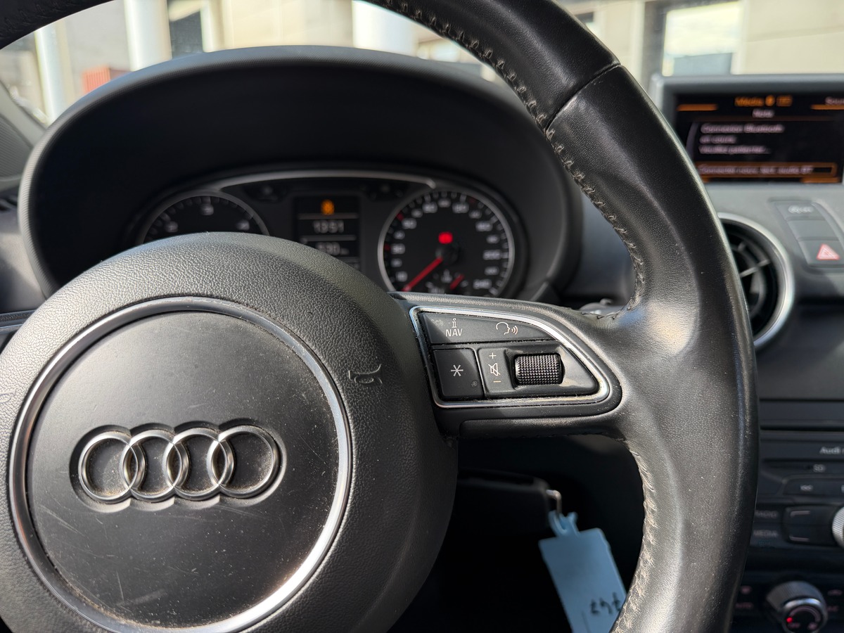 Audi A1 Sportback Attraction 1.6 TDI 90 ch - Entretiens OK