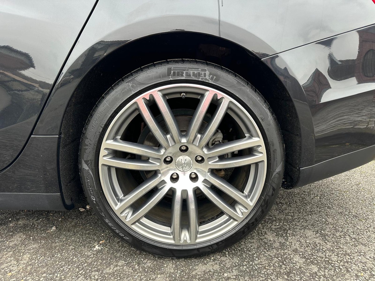 Maserati Ghibli 3.0 V6 diesel 275CV
