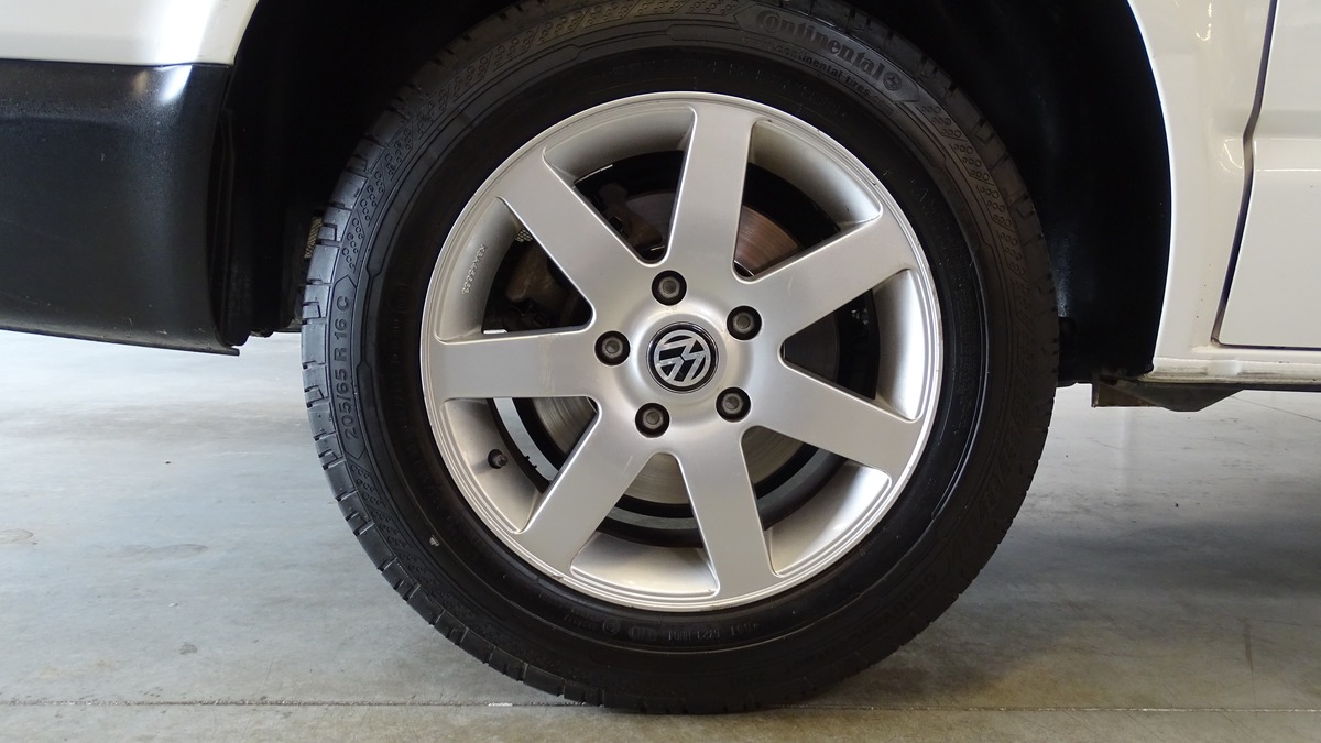 Volkswagen Transporter T6 2.0 TDI L1H1 / TVA RECUPERABLE / BVM5