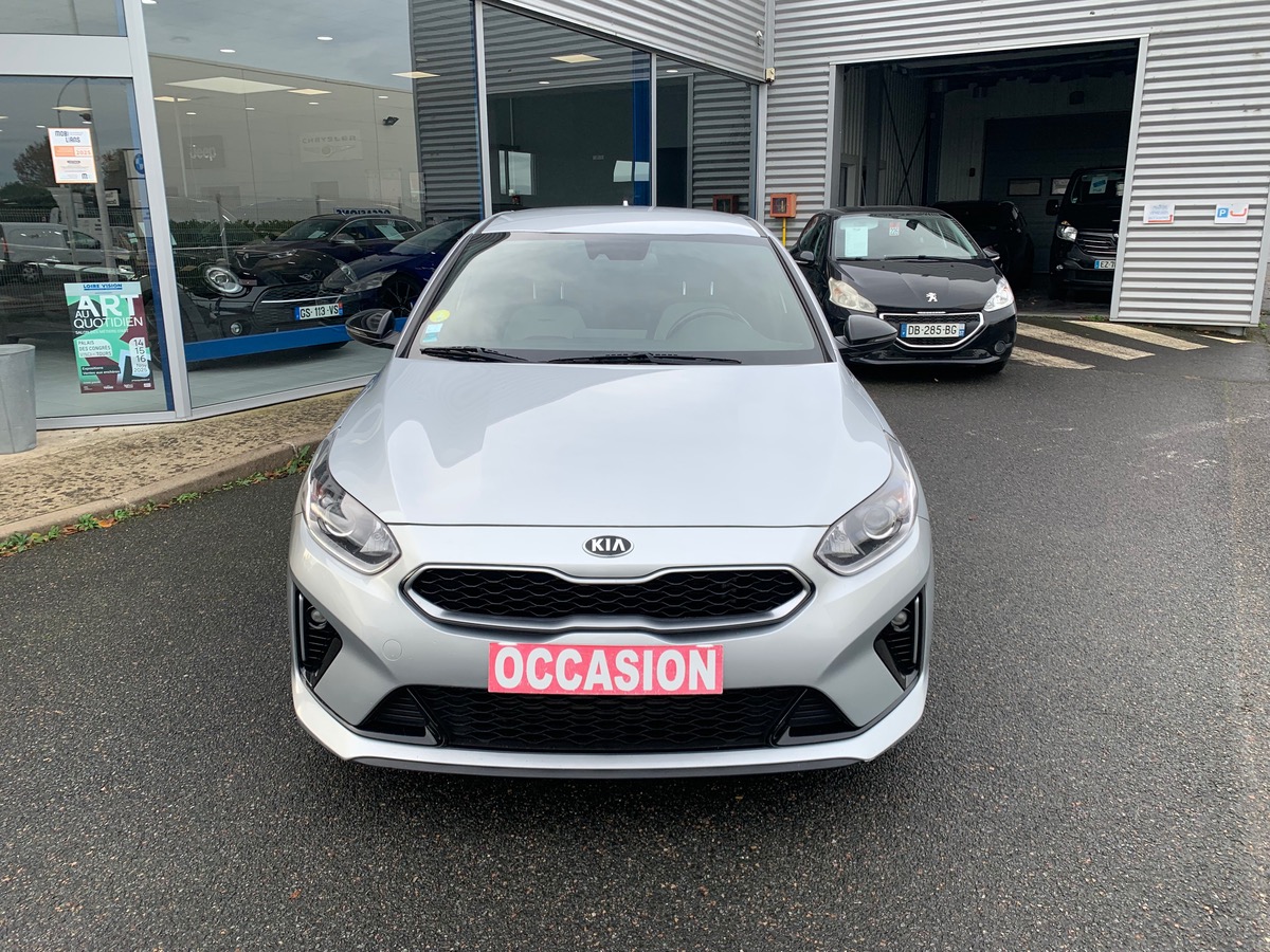 Kia Ceed 136 ch | GT LINE | Caméra Recul | GPS | Régulateur vitesse | Palettes vitesses au Volant