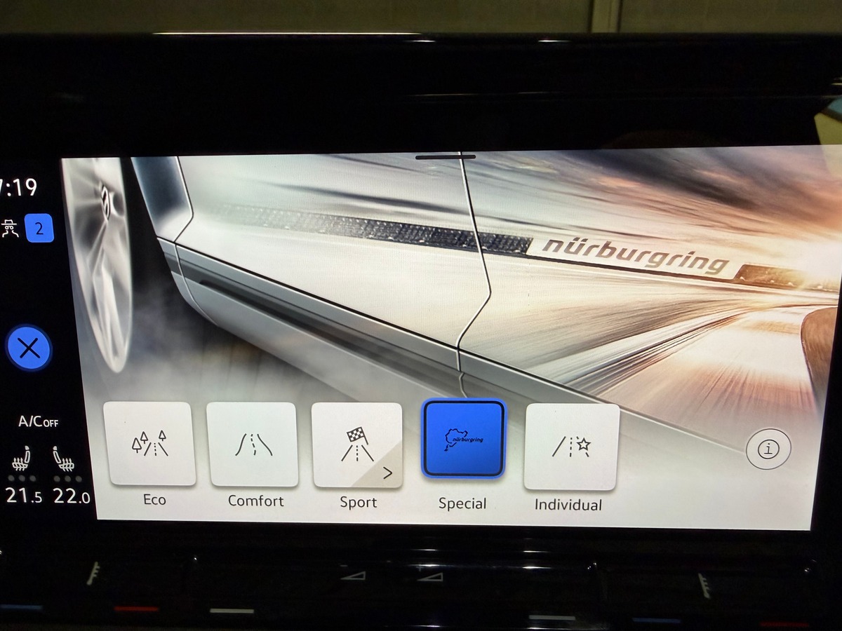 Volkswagen Golf 8 VIII GTI CS 2.0 tsi 300 CH Mode Nurburgring Toit Panoramique / Harman Kardan / ATH