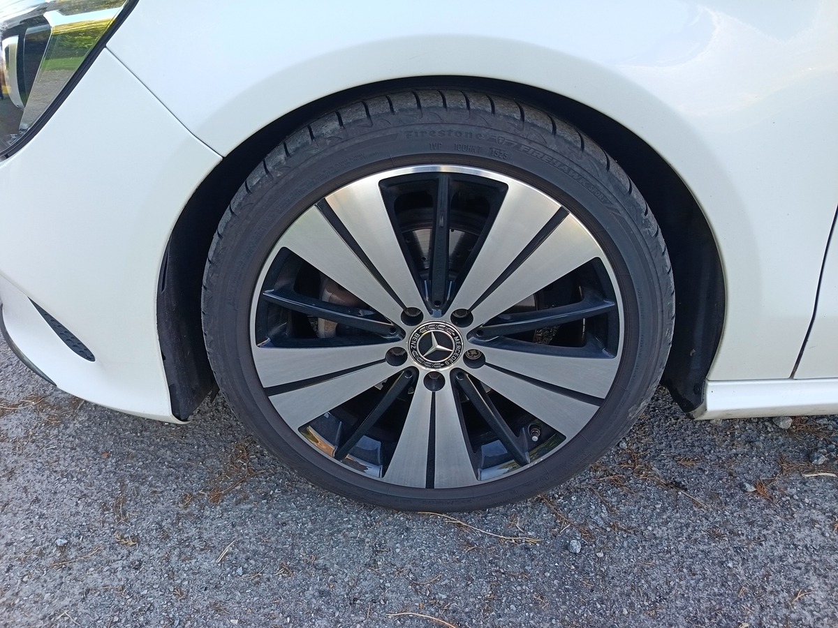 Mercedes-Benz CLA 200 CDI BOITE AUTO GTIE 6 MOIS