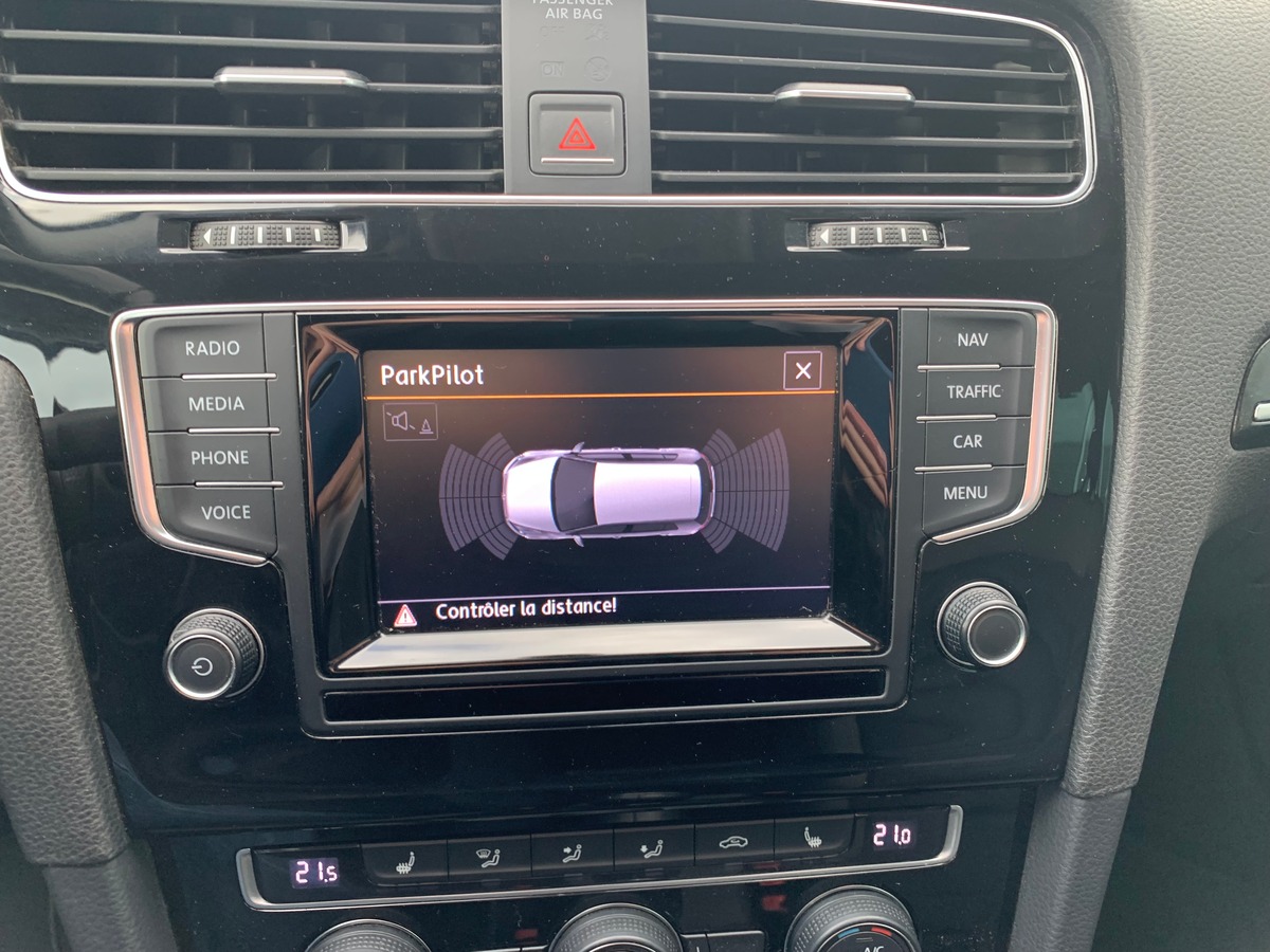 Volkswagen Golf 105 ch | Régulateur vitesse | Radar de stationnement avant arriére | GPS | Bluetooth