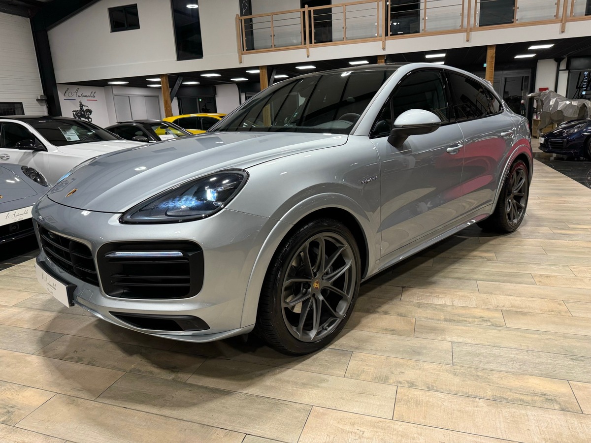 Porsche Cayenne Coupé E-HYBRID 3.0 V6 462 cv  PACK SPORT FULL CARBONE/GT DESIGN/PACK CHRONO+  FR V