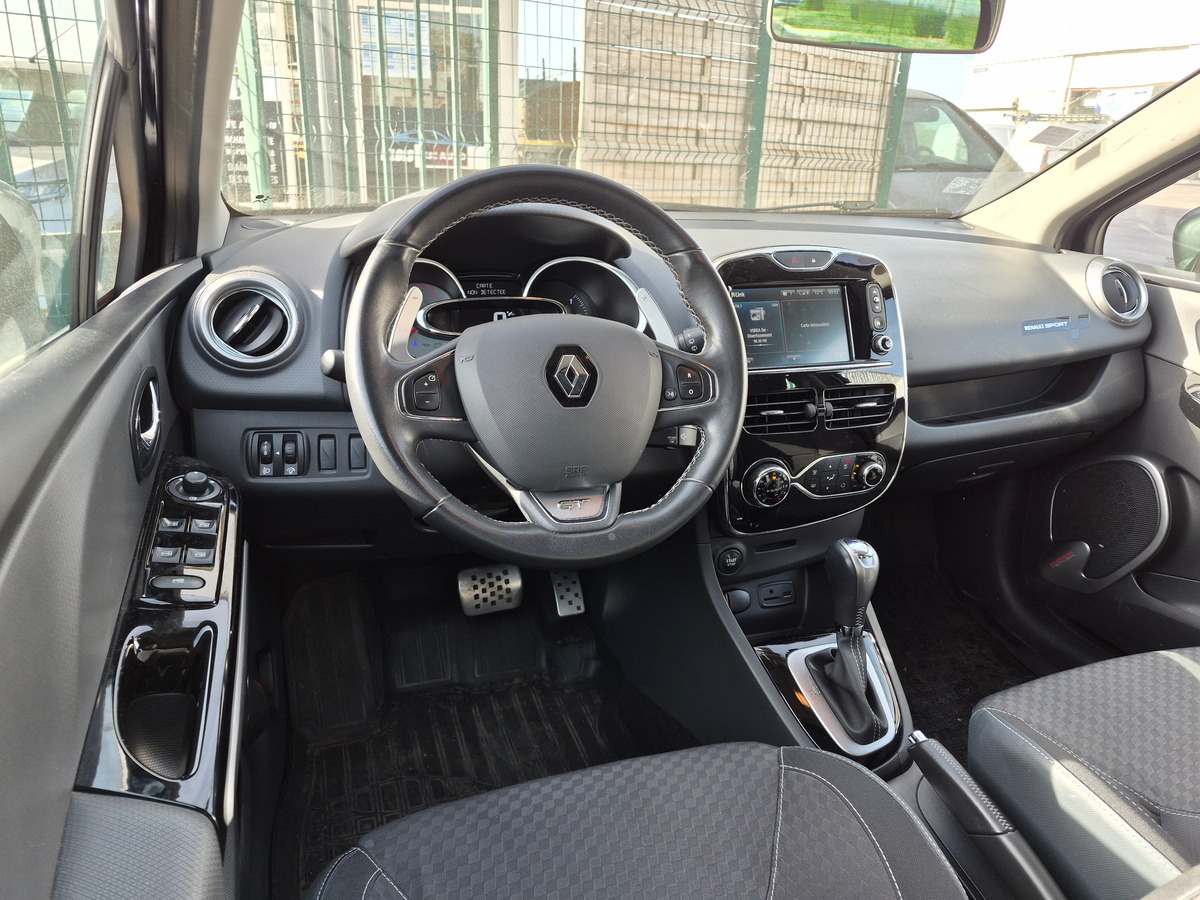 RENAULT Clio IV Estate 120 ch GT EDC