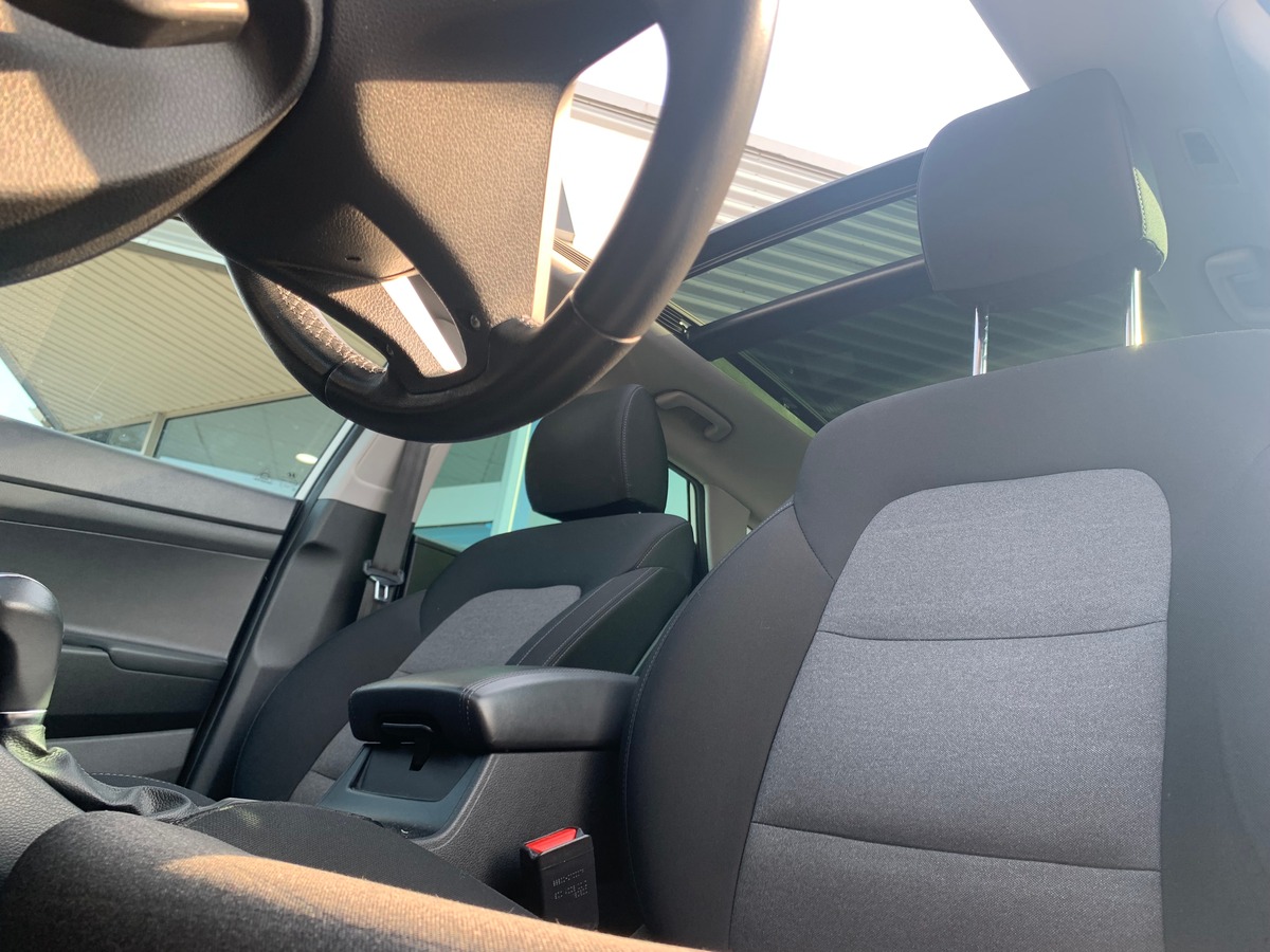 Hyundai Tucson 136 | Premium | Toit panoramique | Caméra recul | Siéges chauffants | Apple car Play