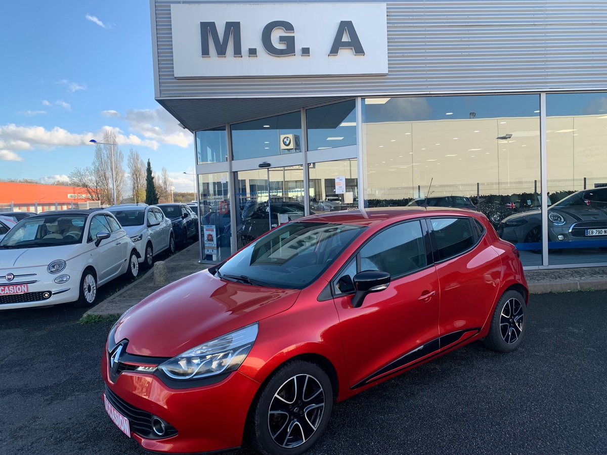 RENAULT Clio IV 90 ch | GPS | Régulateur de vitesse | Climatisation | Bluetooth | Démarrage sans clé