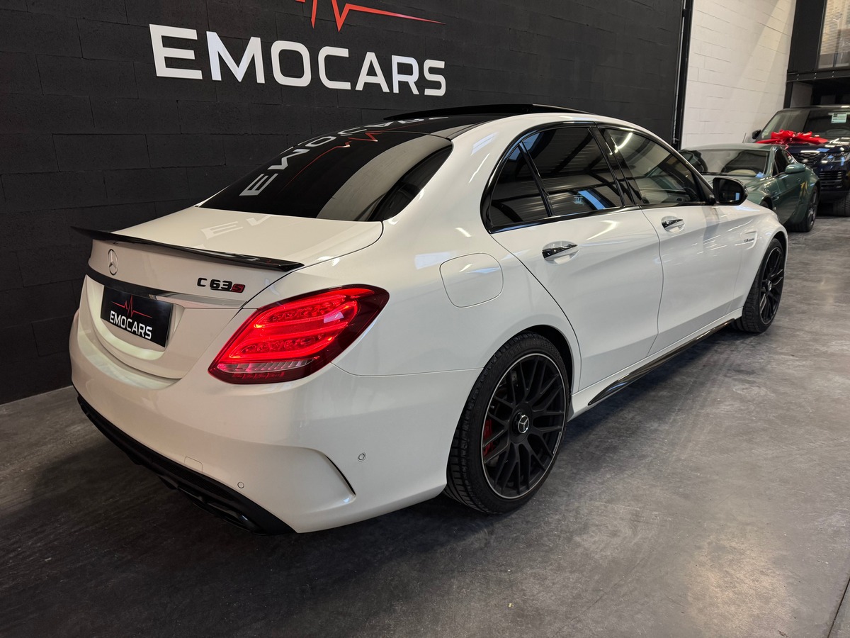 Mercedes-Benz Classe C 63S AMG SPEEDSHIFT V8 510CH