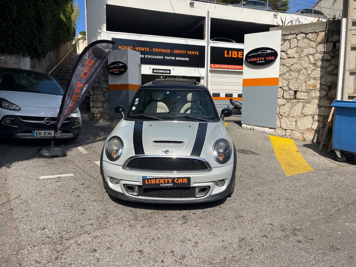 Mini Mini Cooper S 1.6 i 184 CV / Toit Ouvrant / Intérieur Cuir / Jantes Noires