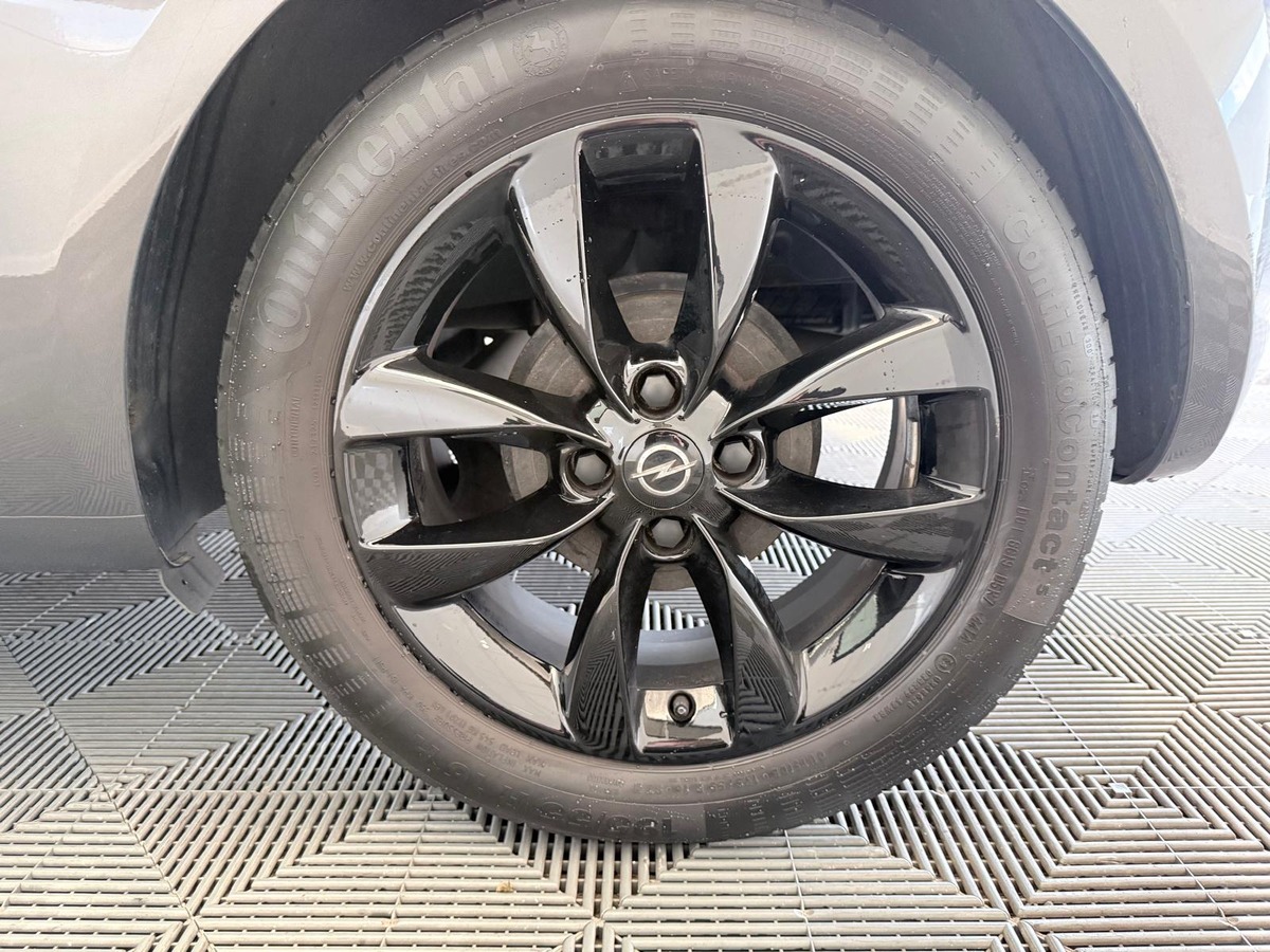 Opel Adam 1.2  70 cv  JAM  Première main