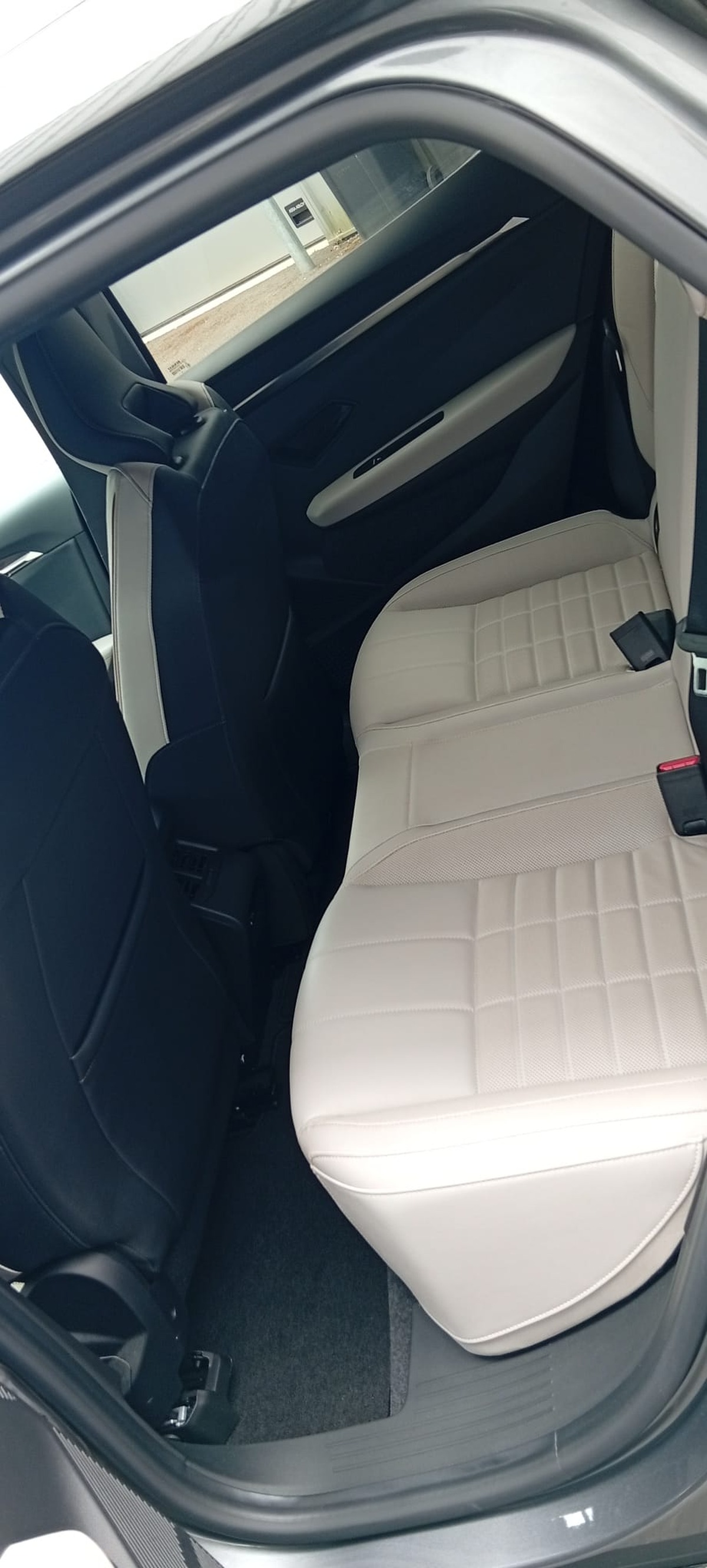 RENAULT MEGANE-E -Tech  EV60 220cv " SOH 95% " Finition "Iconic Optimum Charge C" en Excellent Etat