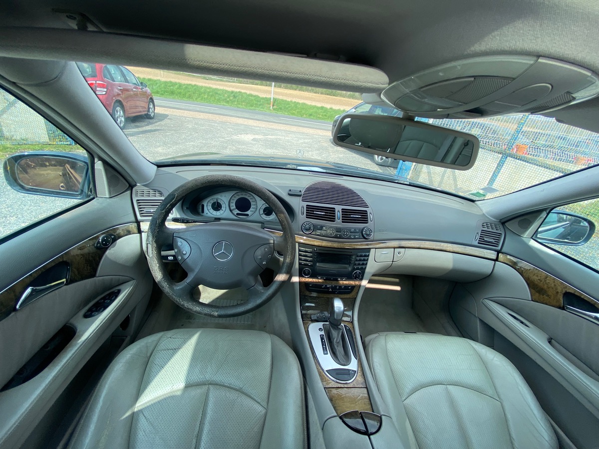 Mercedes Benz CLASSE E e270 cdi avantgarde 328160km