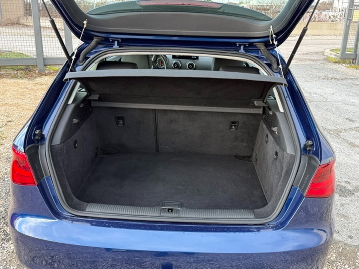 Audi A3 Sportback 1.8 TFSI 180 CH GPS/CARPLAY PARFAITE ETAT GARANTIE 12 MOIS