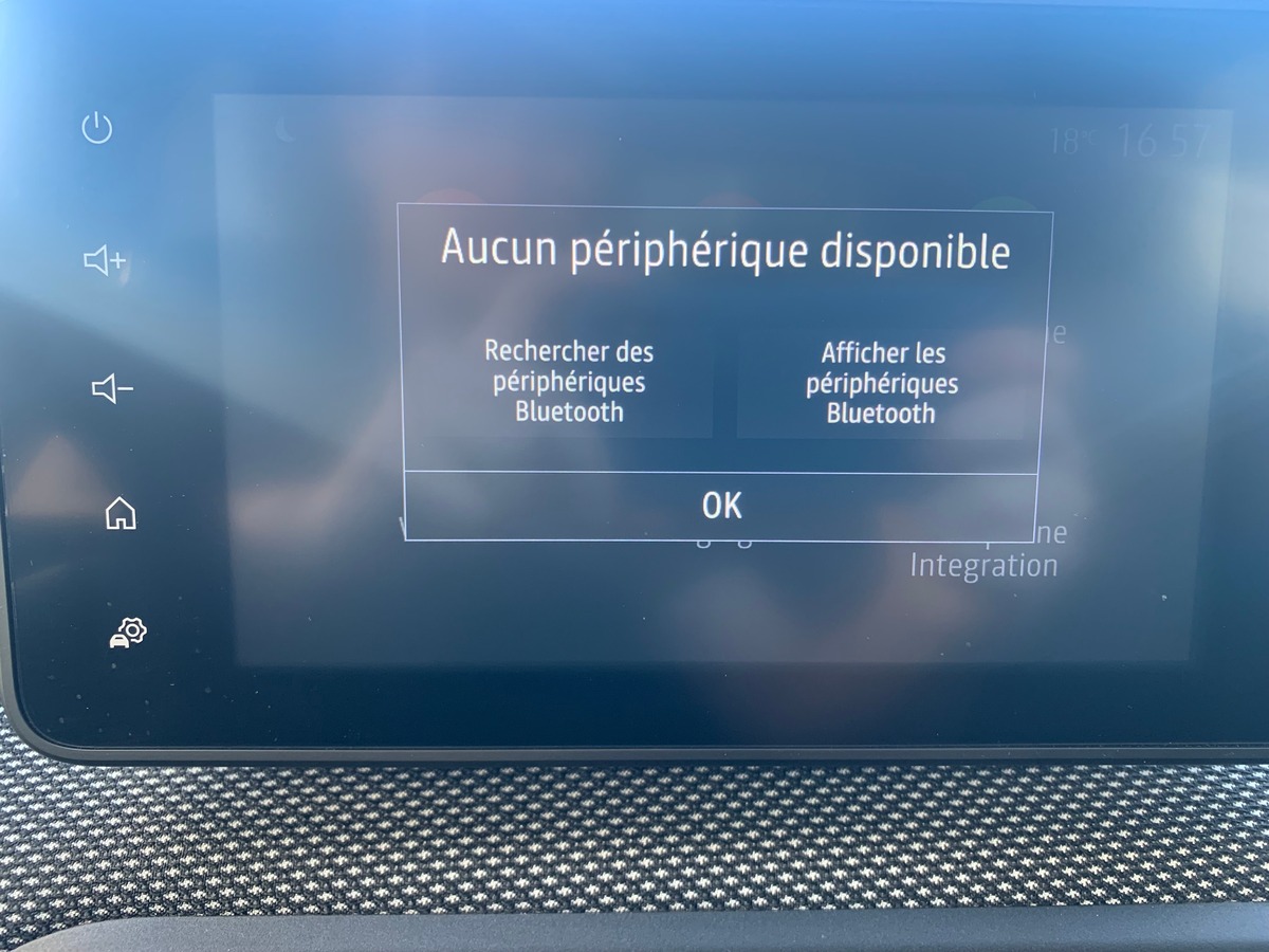 Dacia Sandero Stepway 90 ch | Confort | Régulateur vitesse | Intégration smartphone | Climatisation