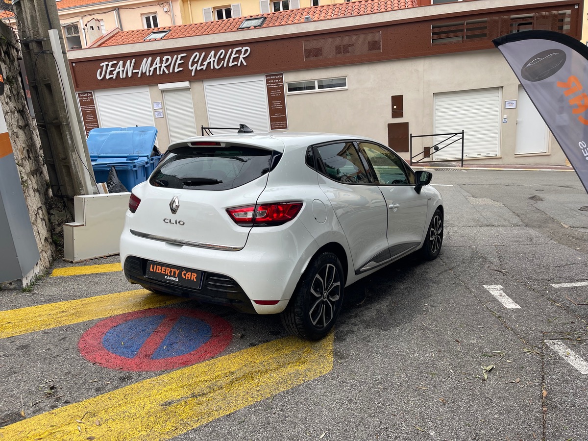 RENAULT Clio TCE 75 CV / Limited / Jantes / 1er Main / Km réel / GPS