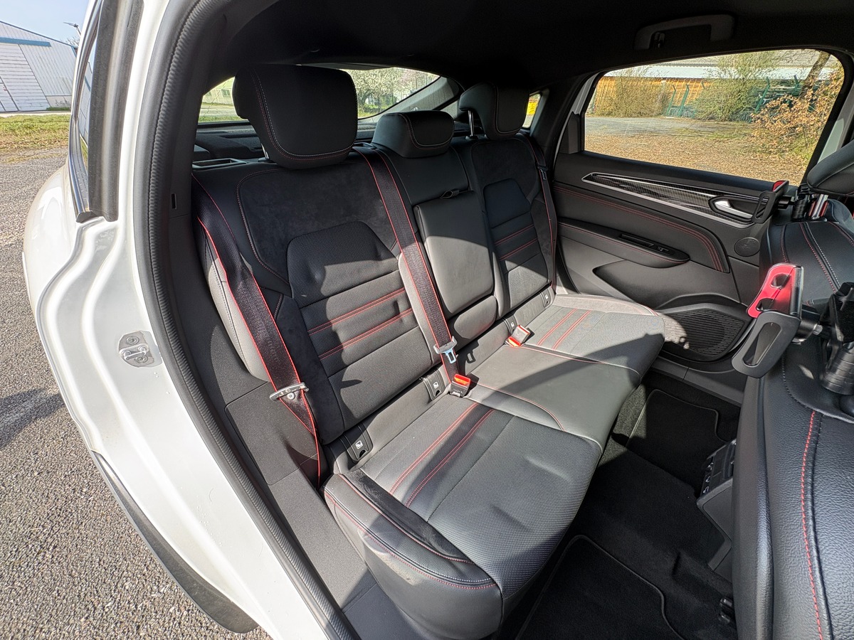 RENAULT Arkana RS-LINE 160ch TCE