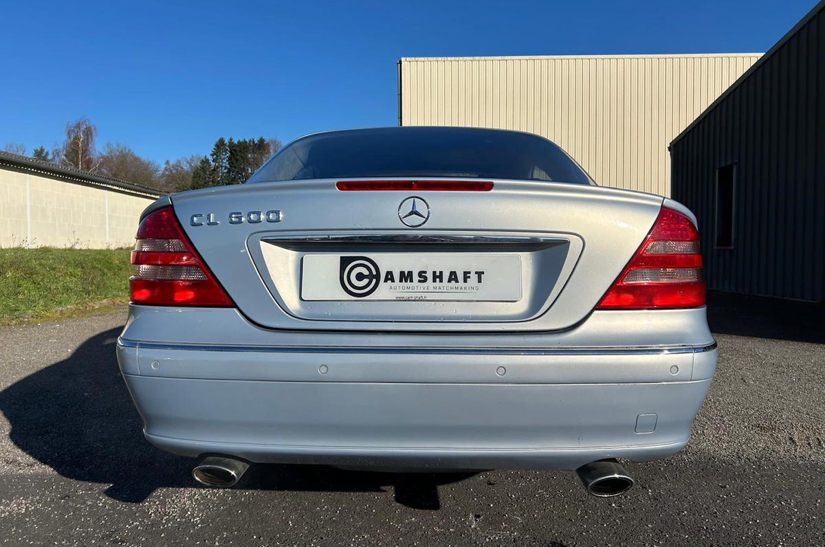 Mercedes-Benz Classe CL 600 V12 (367 ch)