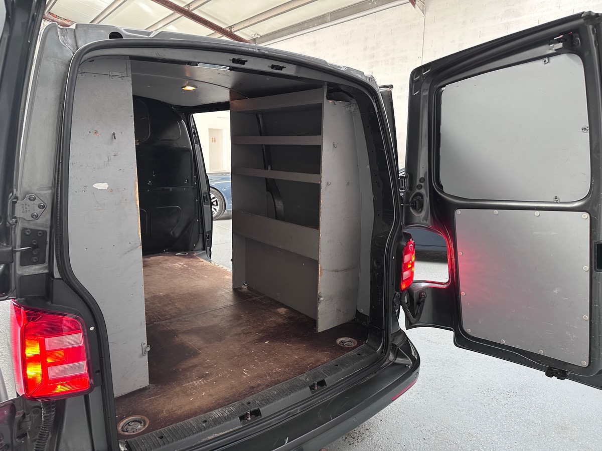 Volkswagen Transporter VI T6 2.0TDI 150 L1H1