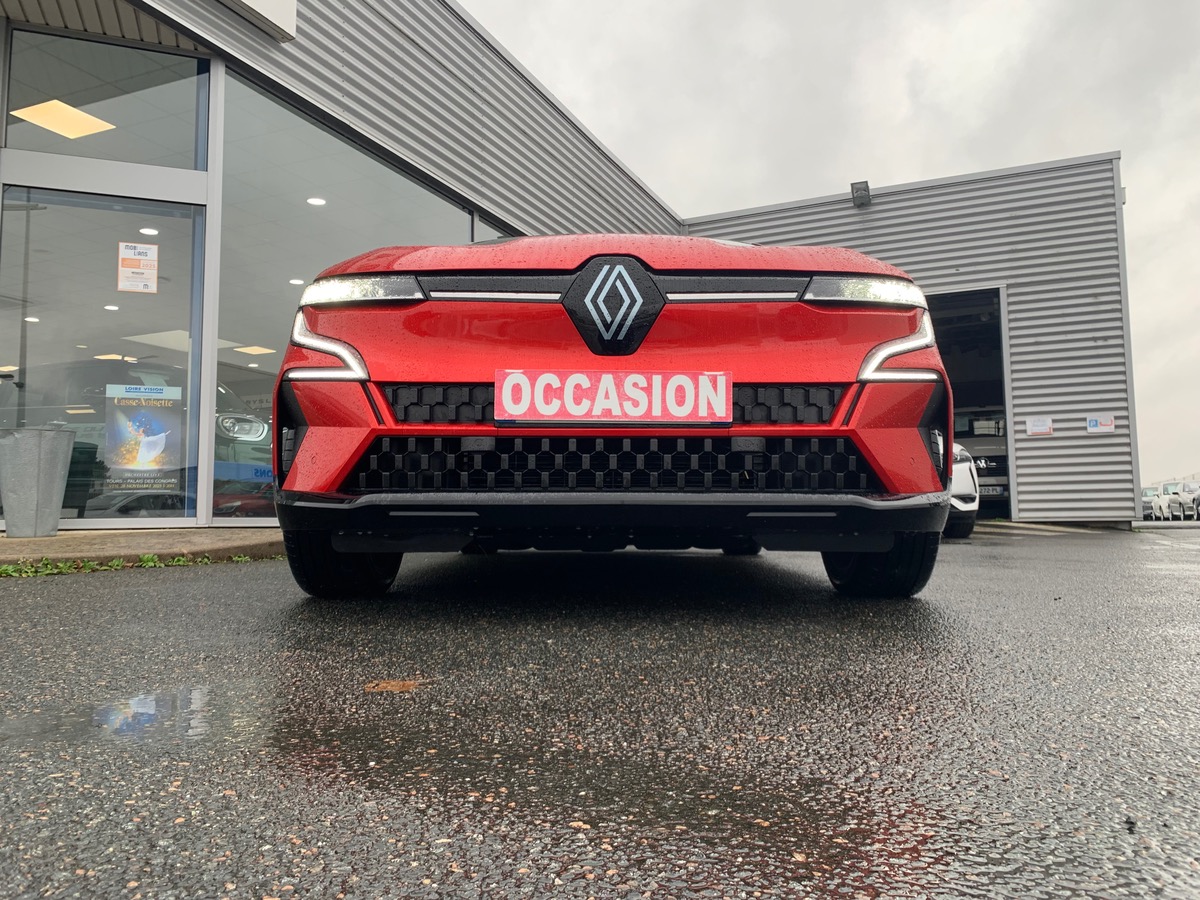 RENAULT MEGANE E TECH ELECTRIC 220 ch | ICONIC EV60 SUPER CHARGE | Pack Performance autonomie