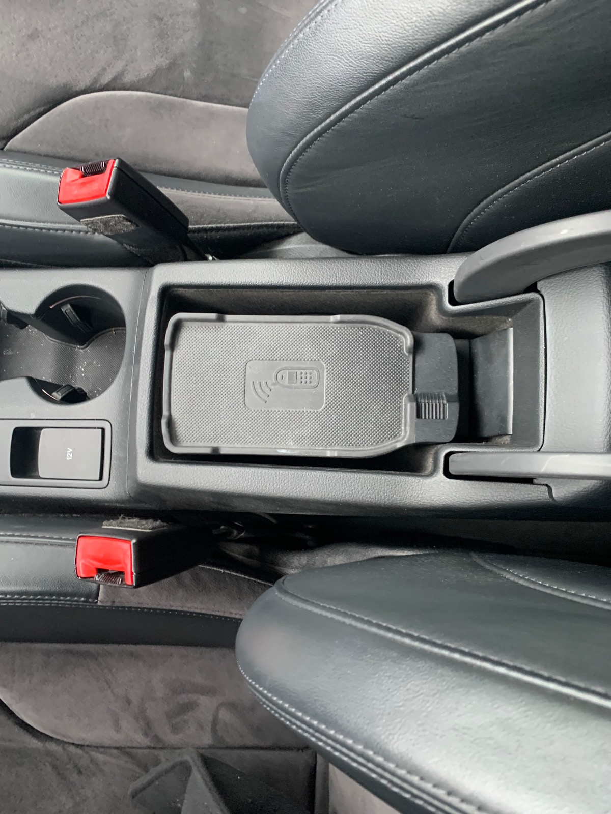 Audi Q3 180 ch | QUATTRO | Caméra recul | GPS | Palettes changement vitesses|  Régulateur de vitesse