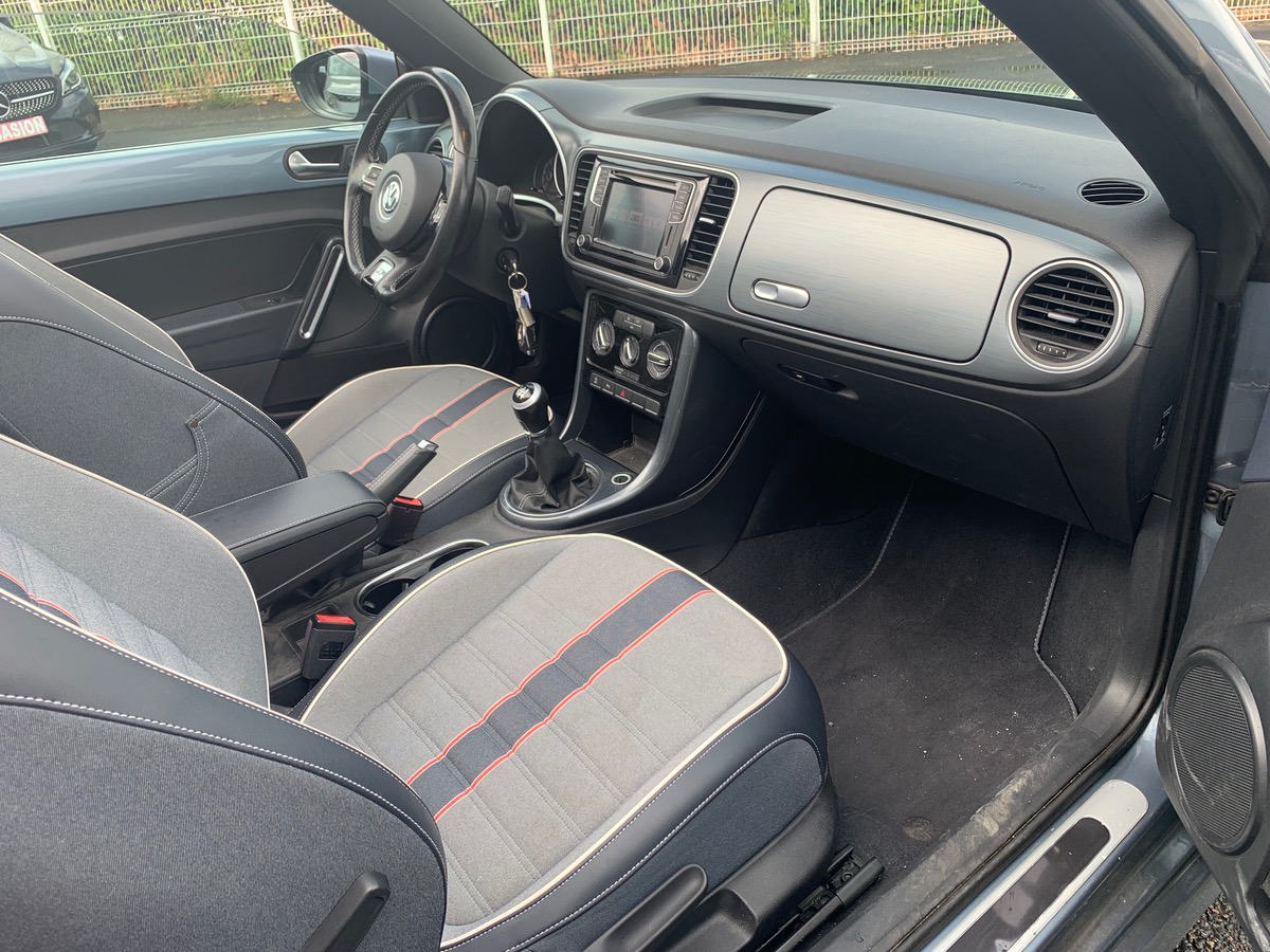 Volkswagen Coccinelle 105 ch | DENIM | GPS | Régulateur de vitesse | Écran tactile | Bluetooth