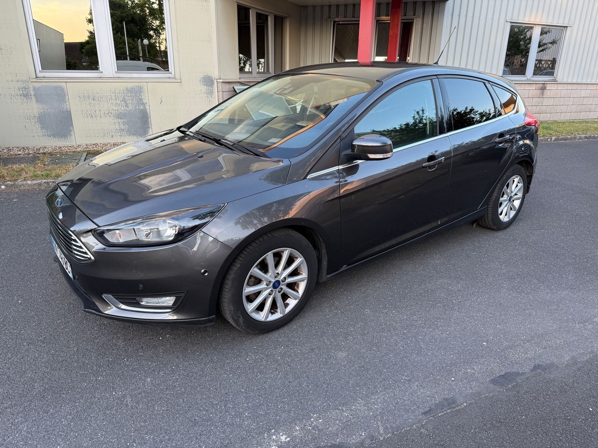 Ford Focus Titanium 1.6 TDCI 115 CV S&S 1er main en 4X CB
